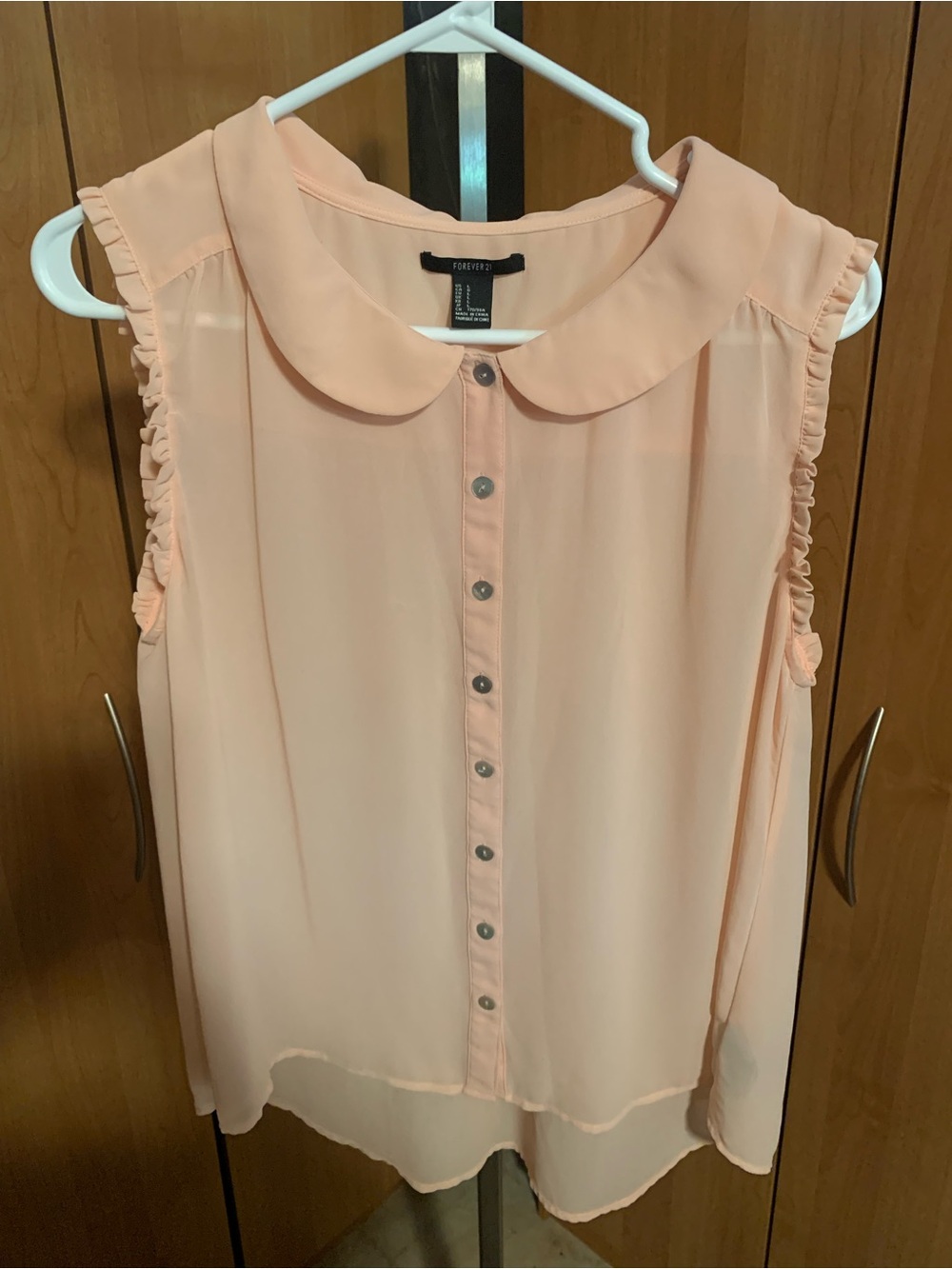 Forever 21 Peach Sleeveless Button-Front Blouse with Peter Pan Collar